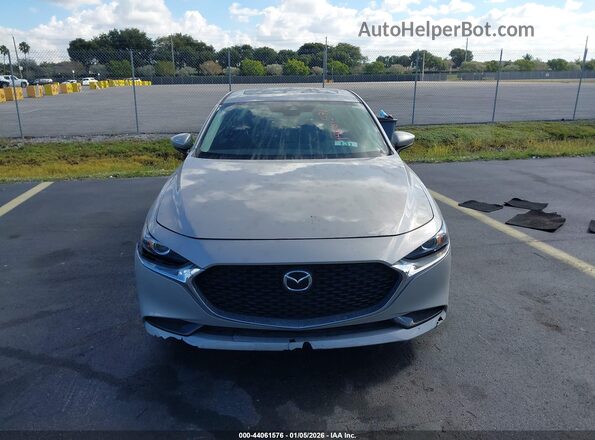 3MZBPACM3PM354768 2023 MAZDA 3 Silver Vista del cuadro de instrumentos
