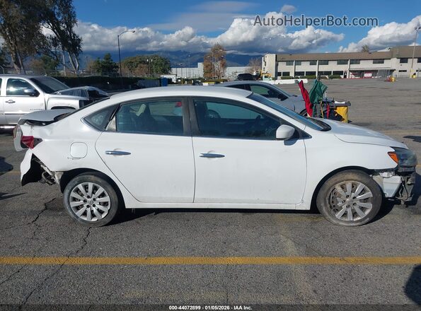 3N1AB7AP3JY258641 2018 NISSAN SENTRA White Rear interior view