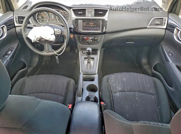 3N1AB7AP5KY438222 2019 NISSAN SENTRA Silver Vista del salpicadero