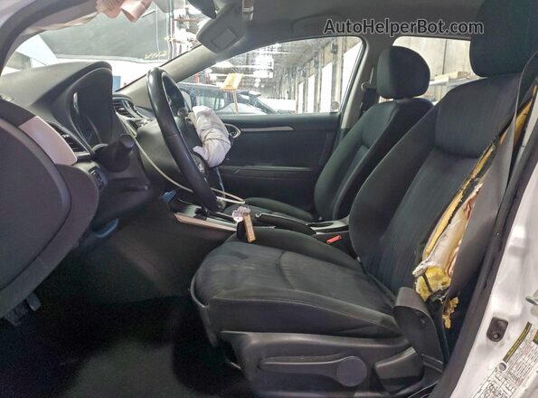 3N1AB7APXKL615828 2019 NISSAN SENTRA White Widok wnętrza z przodu