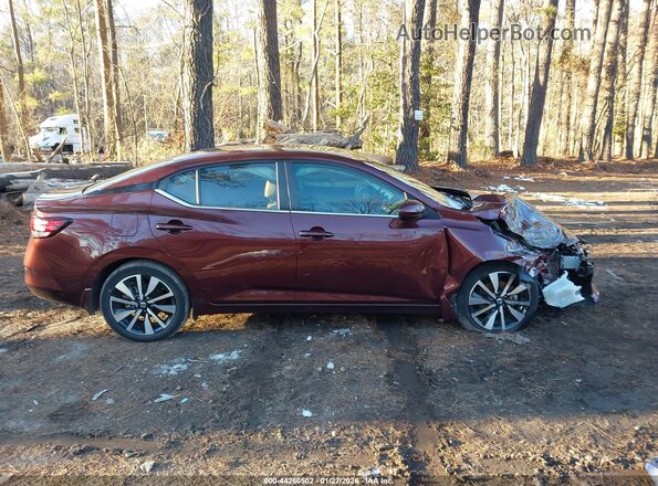 3N1AB8CV0NY210604 2022 NISSAN SENTRA Красный Вид задней части салона