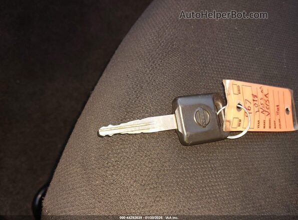 3N1CE2CP0JL365739 2018 NISSAN VERSA NOTE Red Widok deski rozdzielczej