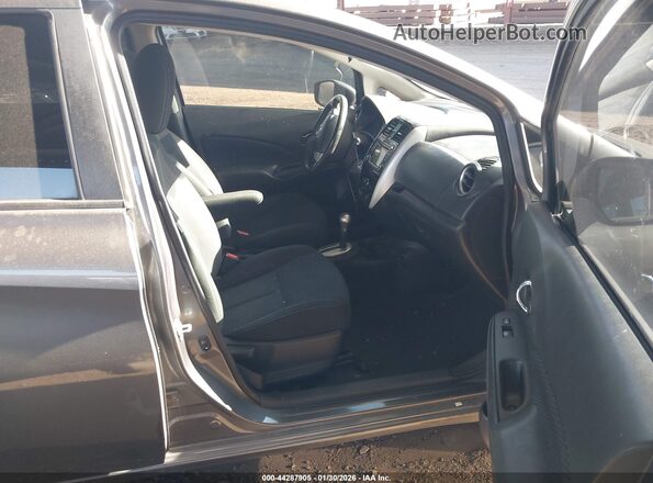 3N1CE2CP1HL363637 2017 NISSAN VERSA NOTE Серый Вид салона спереди