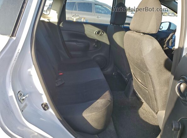 3N1CE2CP3GL395438 2016 NISSAN VERSA White Вид задньої частини салону