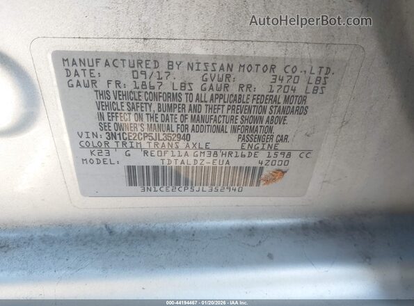 3N1CE2CP5JL352940 2018 NISSAN VERSA NOTE Серебряный Вид подкапотного пространства