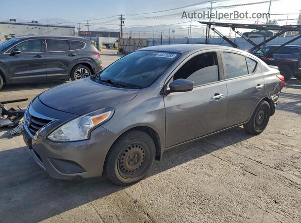 3N1CN7AP2GL890228 2016 NISSAN VERSA Серый Передняя левая четверть