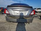 2016 Nissan Versa S Серый vin: 3N1CN7AP2GL890228