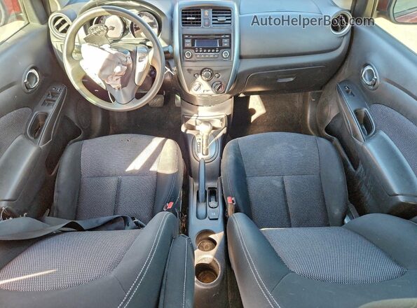 3N1CN7AP3GL863202 2016 NISSAN VERSA Красный Вид панели приборов
