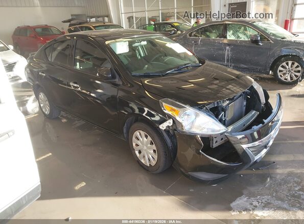 3N1CN7AP5KL862805 2019 NISSAN VERSA Черный Передняя правая четверть