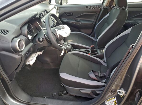 3N1CN8DV8SL868596 2025 NISSAN VERSA Серый Вид салона спереди