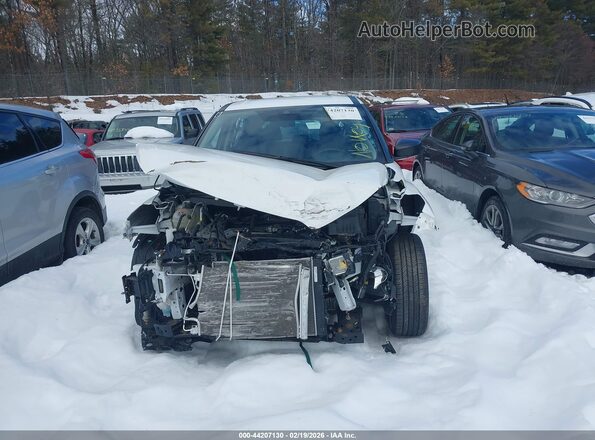 3N1CP5BV2NL503752 2022 NISSAN KICKS Белый Вид спереди