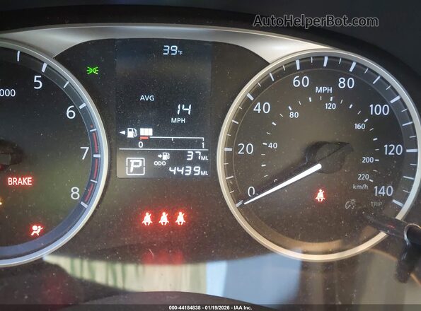 3N1CP5BVXSL475999 2025 NISSAN KICKS PLAY Black Հետևի նստատեղերի տեսք