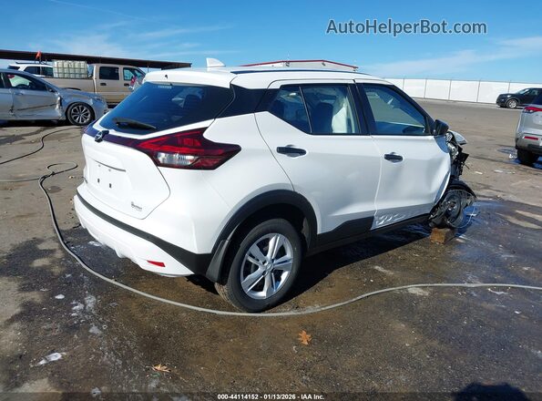 3N1CP5BVXSL500738 2025 NISSAN KICKS PLAY Белый Задняя правая четверть
