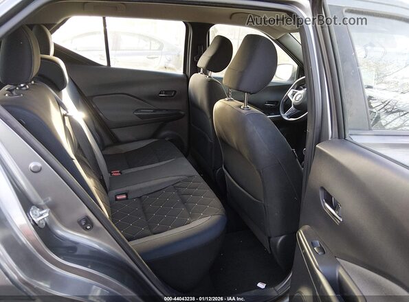 3N1CP5CU9JL539163 2018 NISSAN KICKS Серый Вид наклейки с VIN-кодом