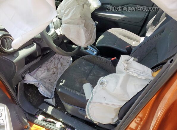 3N1CP5CUXJL521612 2018 NISSAN KICKS Orange Widok wnętrza z przodu