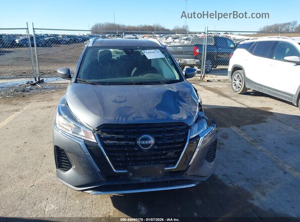 3N1CP5CV0RL550380 2024 NISSAN KICKS Gray Vista interior trasera