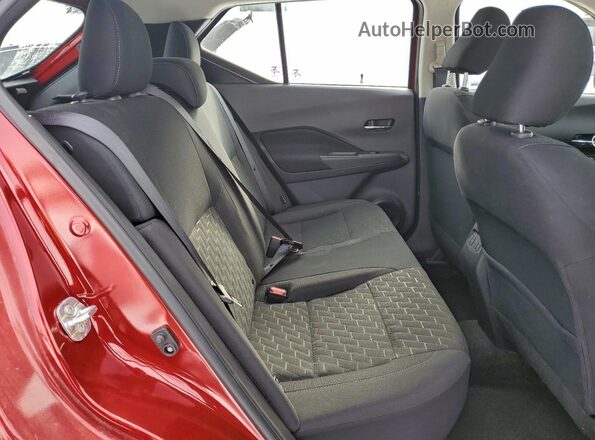 3N1CP5CV4RL509542 2024 NISSAN KICKS Red Widok wnętrza z tyłu