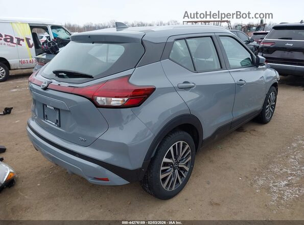 3N1CP5CV5NL523346 2022 NISSAN KICKS Серый Задняя правая четверть
