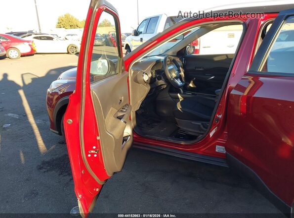 3N1CP5CV6NL503378 2022 NISSAN KICKS Бордовый Вид салона спереди
