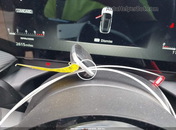 3N8AP6DA7TL328601 2026 NISSAN KICKS Silver Widok deski rozdzielczej