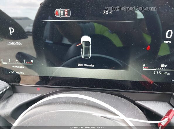 3N8AP6DA7TL328601 2026 NISSAN KICKS Silver Widok tylnych siedzeń