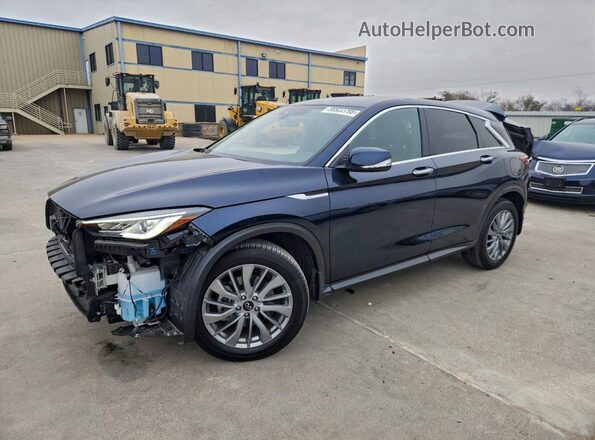 3PCAJ5AB2SF105349 2025 INFINITI QX50 Синий Передняя левая четверть