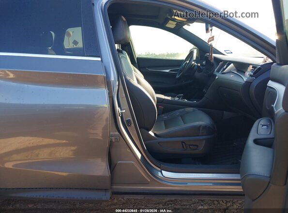 3PCAJ5BA4NF110336 2022 INFINITI QX50 Gray Вид салону спереду