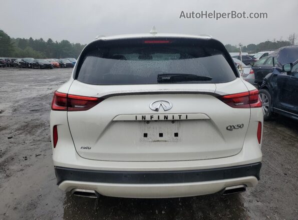 3PCAJ5BB1MF121303 2021 INFINITI QX50 Белый Вид сзади