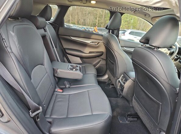 3PCAJ5BB1NF111985 2022 INFINITI QX50 Gray Widok wnętrza z tyłu