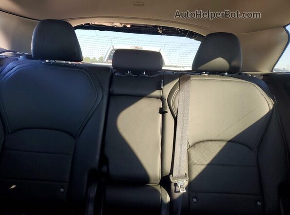 3PCAJ5BB9SF110420 2025 INFINITI QX50 Gray Vista de los asientos traseros