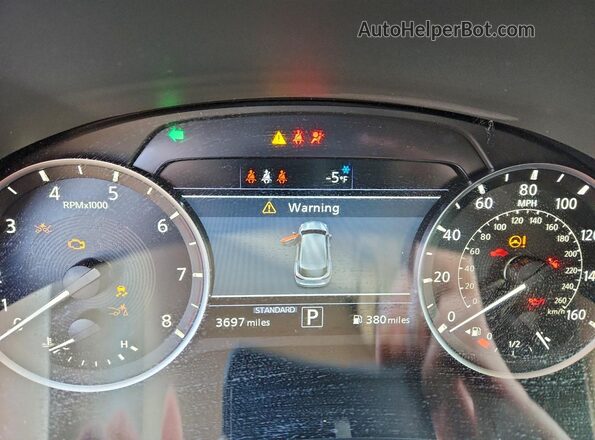 3PCAJ5BBXSF107980 2025 INFINITI QX50 White Widok zestawu wskaźników