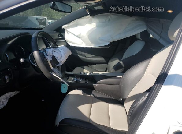 3PCAJ5JR3PF112749 2023 INFINITI QX55 White Front interior view