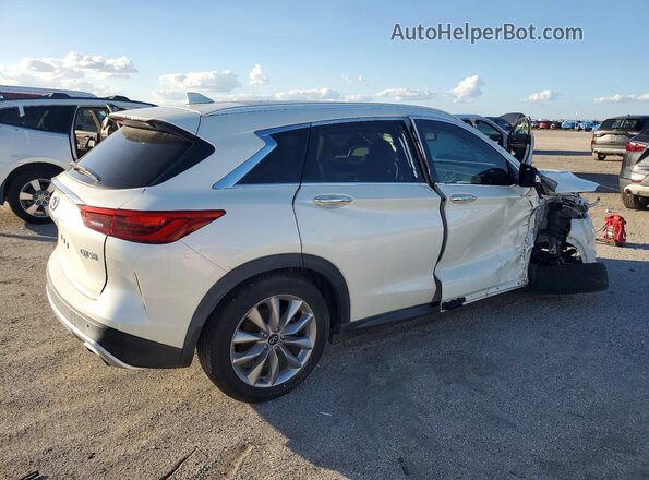 3PCAJ5M13LF109821 2020 INFINITI QX50 White Delantero derecho