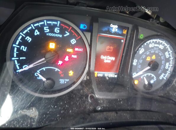 3TMBZ5DN8NM033799 2022 TOYOTA TACOMA Gray Вид задніх сидінь