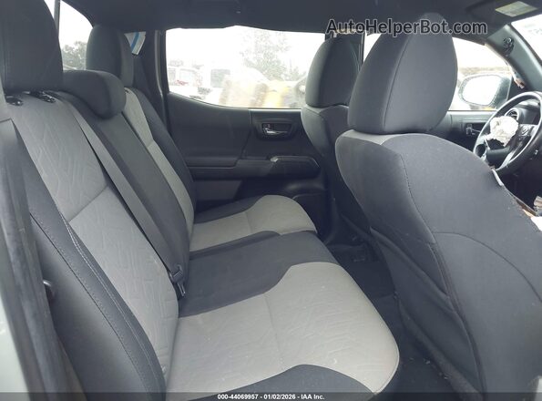 3TMBZ5DN8NM033799 2022 TOYOTA TACOMA Gray Вид наклейки з VIN-кодом