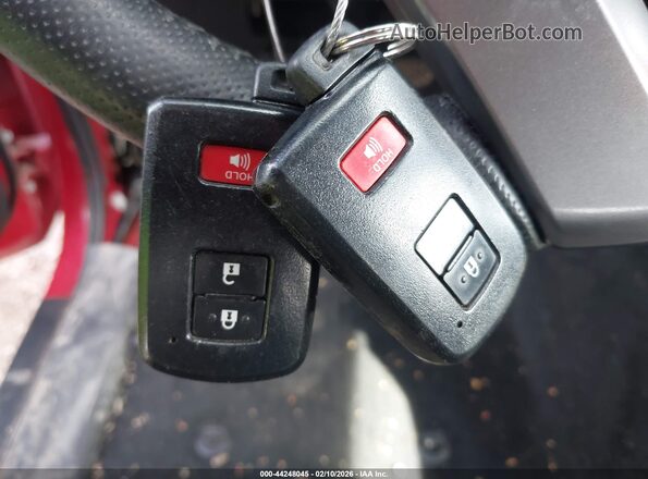 3TMGZ5AN4JM183168 2018 TOYOTA LIMITED Красный Вид панели приборов