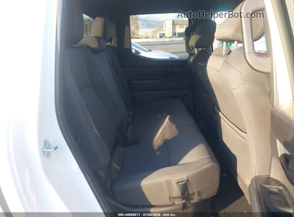 3TMKB5FN7SM036951 2025 TOYOTA TACOMA White Widok naklejki z numerem VIN