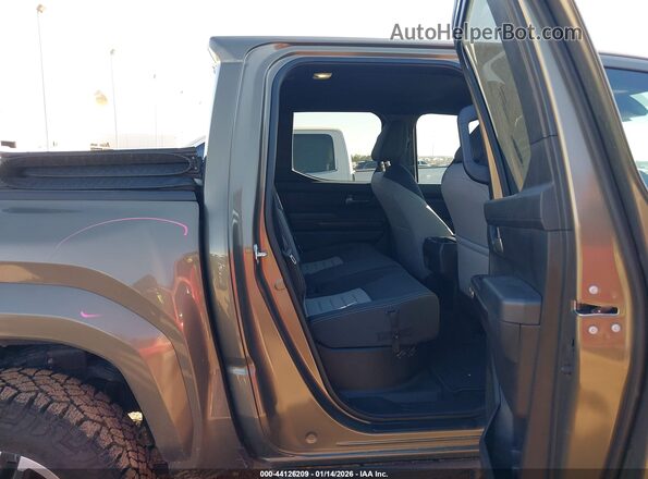 3TMLB5JN0SM169305 2025 TOYOTA TACOMA Зеленый Вид наклейки с VIN-кодом