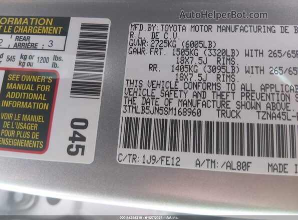 3TMLB5JN5SM168960 2025 TOYOTA TACOMA Silver Engine compartment view