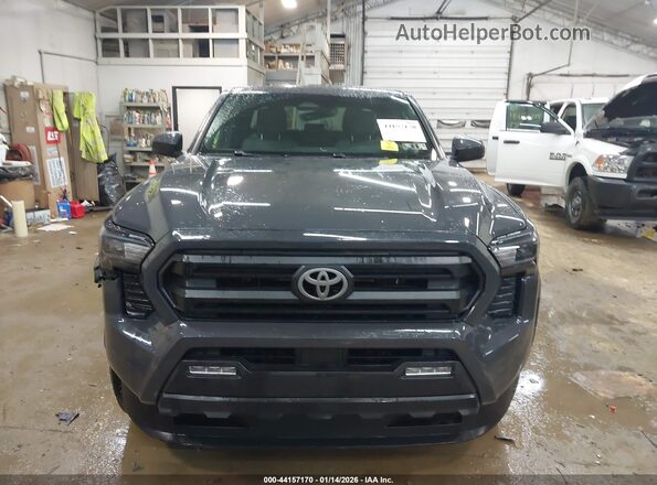 3TMLB5JN5SM190392 2025 TOYOTA TACOMA Gray Widok zestawu wskaźników