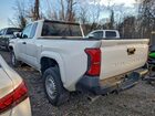 2024 Toyota Tacoma Xtracab White vin: 3TYJDAHNXRT005817