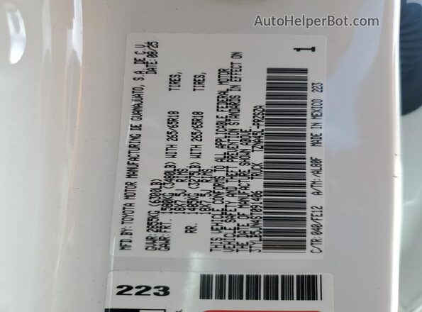 3TYLB5JN4ST091406 2025 TOYOTA LE White Շարժիչի բաժամունքի տեսք