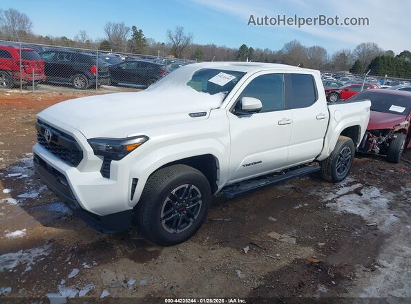 3TYLC5LN0RT007943 2024 TOYOTA TACOMA HYBRID White Առջևի ձախ երեք քառորդ տեսարան