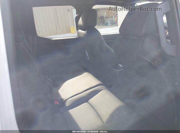 3TYLC5LN0RT007943 2024 TOYOTA TACOMA HYBRID White VIN կոդի պիտակի տեսք