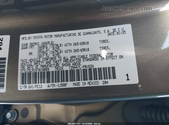 3TYLC5LN1ST018889 2025 TOYOTA TACOMA HYBRID Green Vista del compartimento del motor