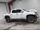 2025 Toyota Tacoma Hybrid Trd Off Road White vin: 3TYLC5LN1ST028824
