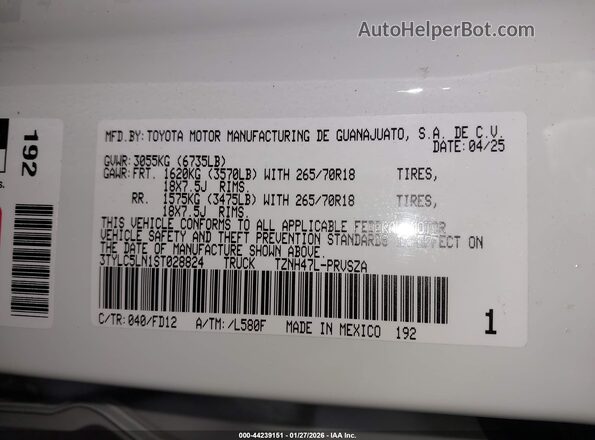 3TYLC5LN1ST028824 2025 TOYOTA TACOMA HYBRID White Vista del compartimento del motor