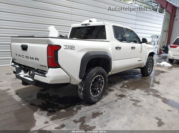 3TYLC5LN1ST028824 2025 TOYOTA TACOMA HYBRID White Trasero derecho