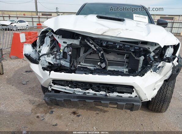 3TYLC5LN3ST044832 2025 TOYOTA TACOMA HYBRID Белый Вид щитка приборов