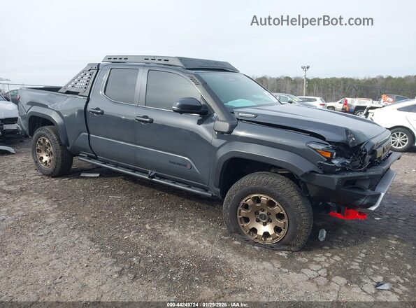 3TYLF5LN1RT003052 2024 TOYOTA TACOMA HYBRID Gray Front right